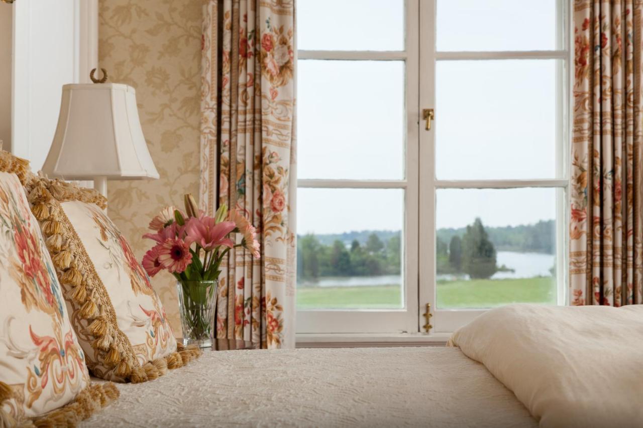 Inn At Warner Hall Gloucester Zewnętrze zdjęcie