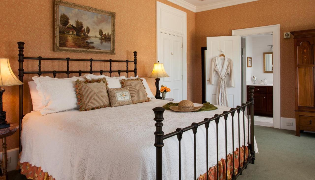 Inn At Warner Hall Gloucester Zewnętrze zdjęcie